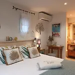 Lalou Piscine Trois A Villa *