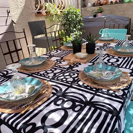 Jolie Lalou Cote D'azur Trois 빌라 *