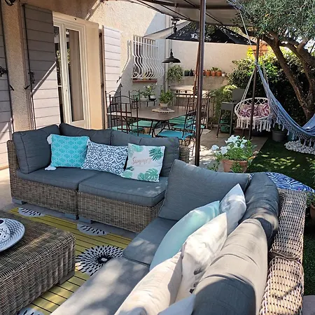 Jolie Lalou Cote D'azur Trois * Fréjus