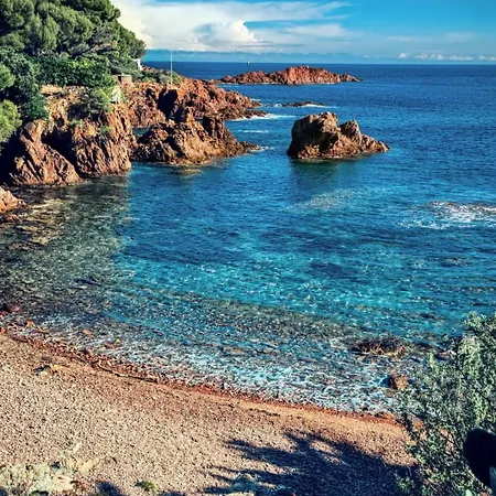Jolie Lalou Côte D'azur Trois Villa *